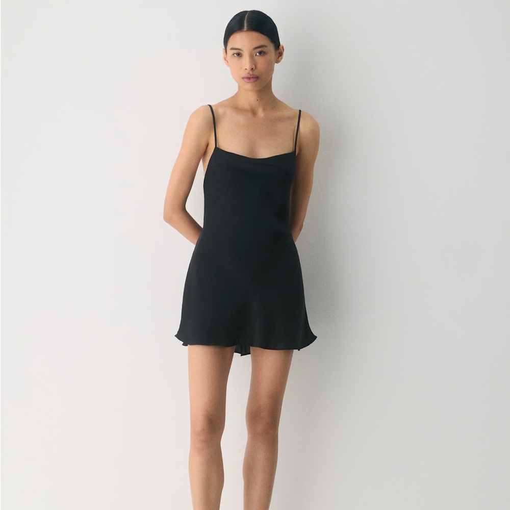 Aritzia Confession
Satin Dress